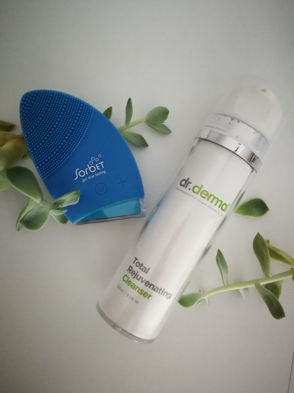 Sorbet Hydro Skin Silicone Facial Cleanser Review The Little Guru 0202